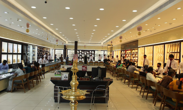 Joyalukkas Show Room